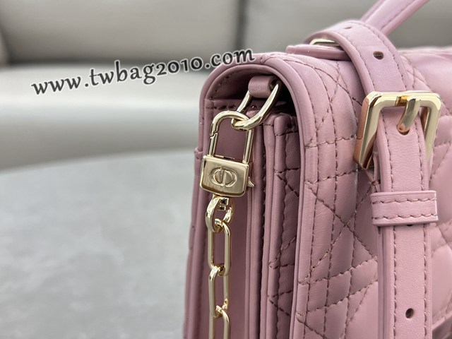 Dior专柜2024新款迪奥高仿原单黑色漆皮革藤格纹Miss肩背斜挎手提包 djfk1327